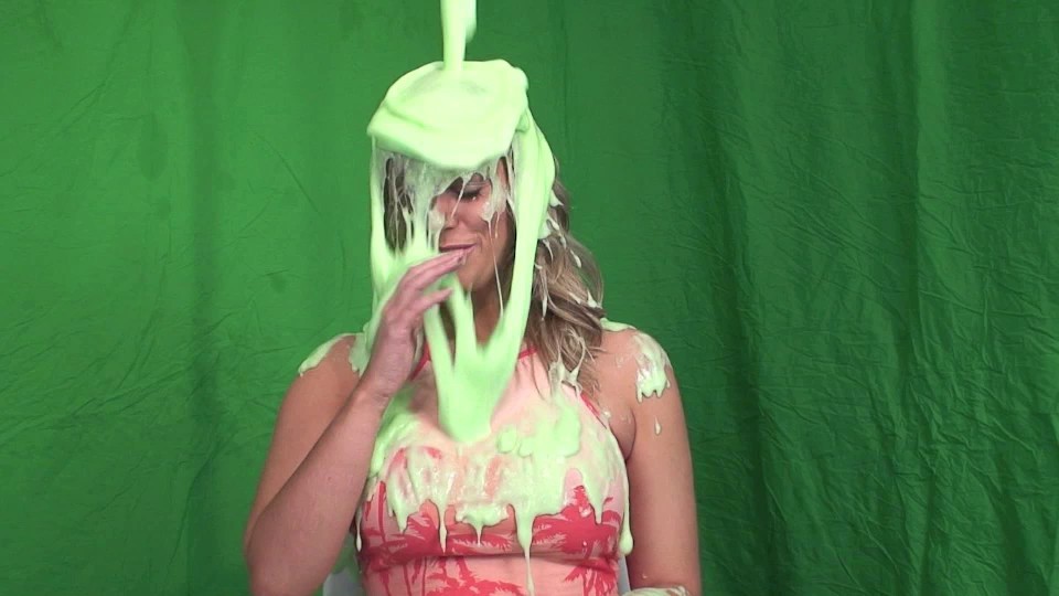 Cate's Messy Podcast Reply - Three Buckets Of Slime